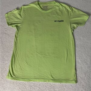 Columbia Green Short Sleeve Tee for Casual Comfort